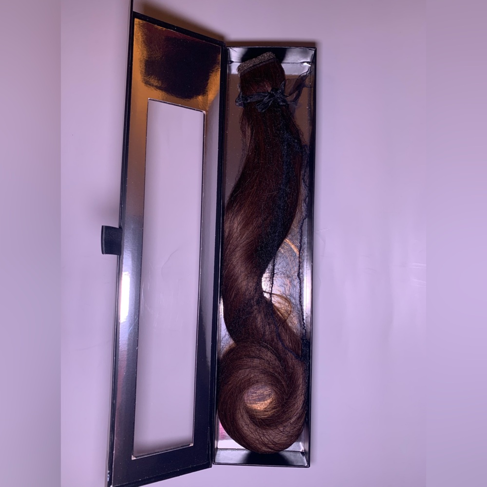 Like New!!! Bellami Chocolate Brown #4 Ponytail Extension 20” Human Hair